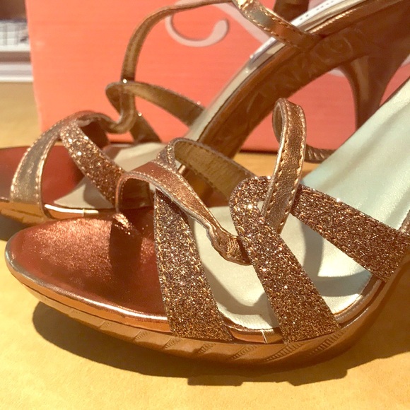 NWT  Bronze gold high-heel platform strappy sandal evening party shoe size 6 NEW - Picture 6 of 11